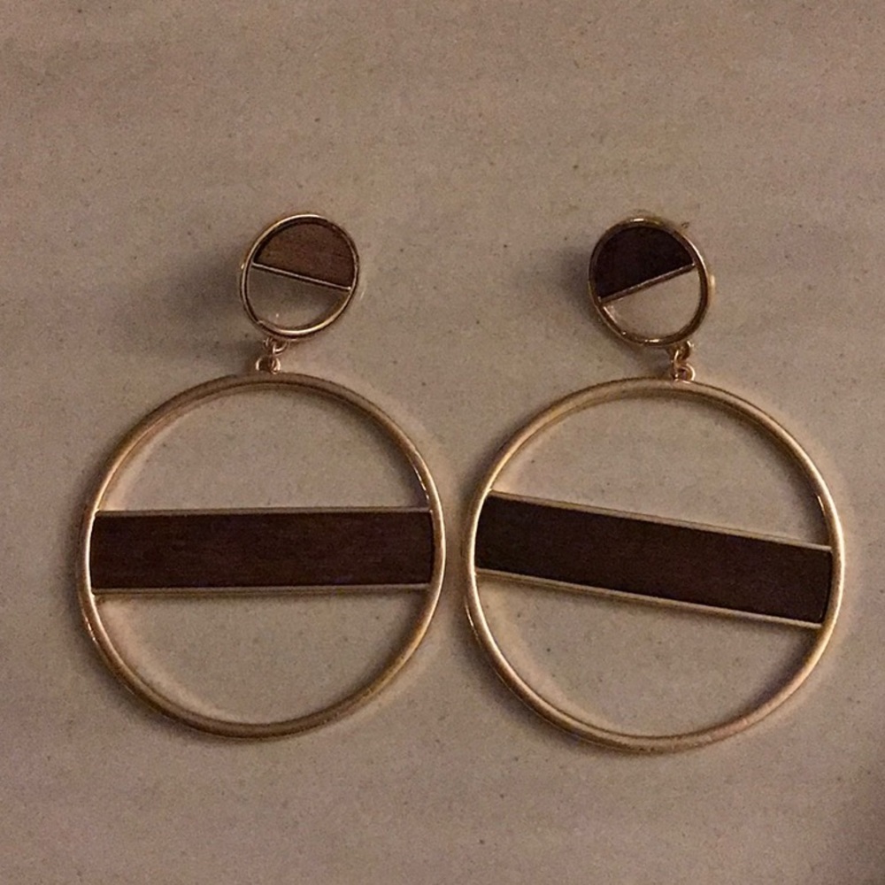 Boutique earrings